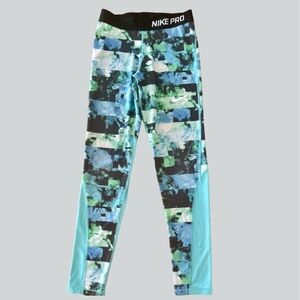 Nike Pro Dri-Fit Stretch Yoga Leggings